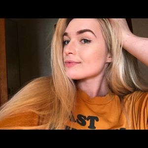 Meet your Posher, Monique